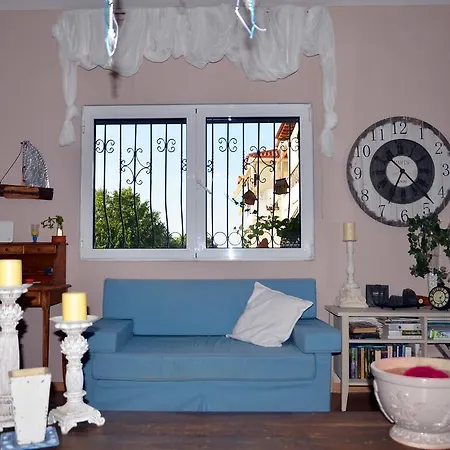 Little House Holiday home *